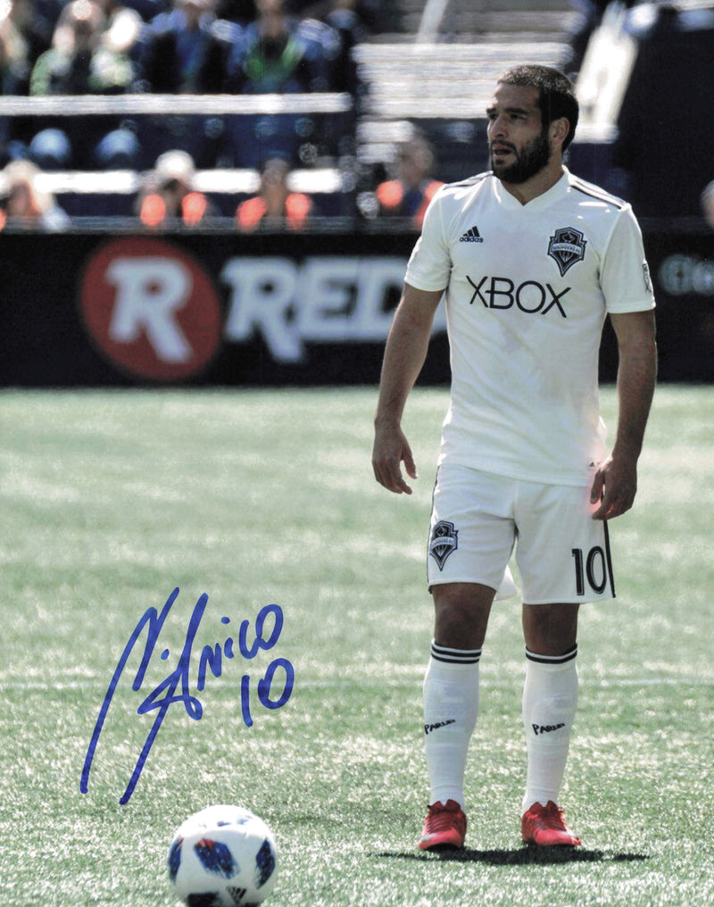 Nicolas Nico Lodeiro Autographed 8x10 Photo Seattle Sounders SKU #244345
