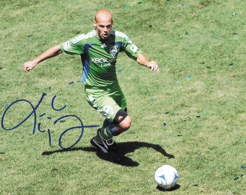 Freddie Ljungberg Autographed 8x10 Photo Seattle Sounders SKU #244387