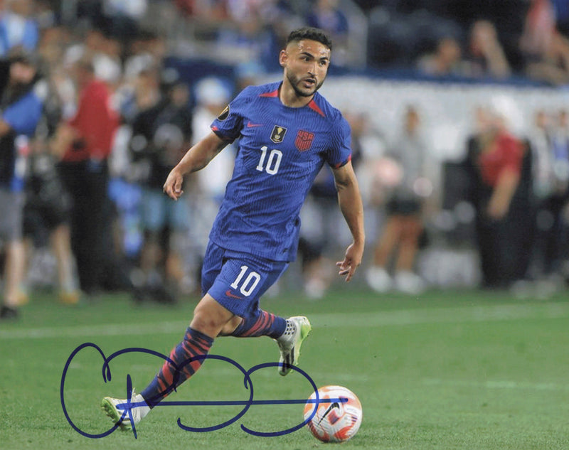 Cristian Roldan Autographed 8x10 Photo Team USA Men's National Soccer Team SKU #244418