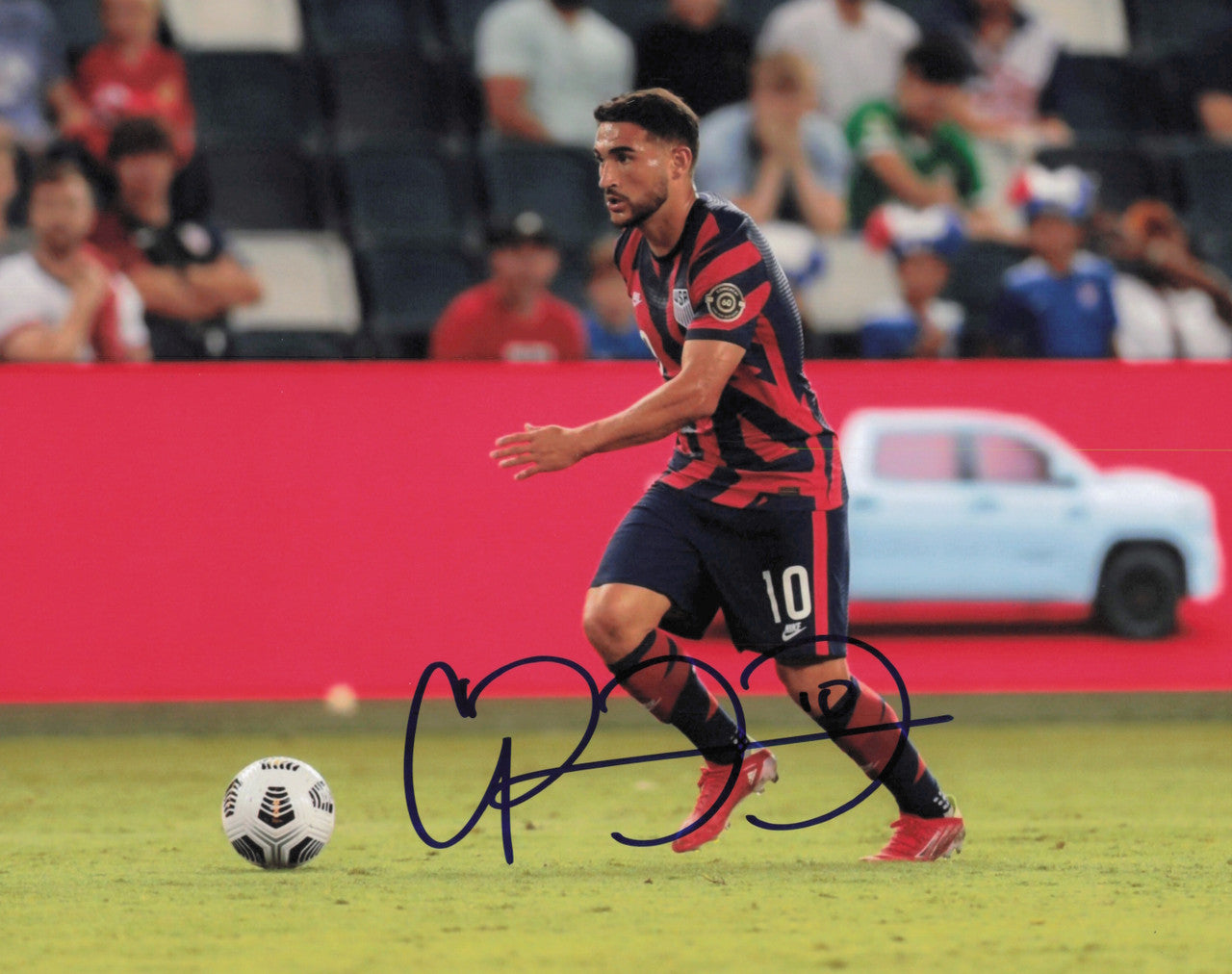 Cristian Roldan Autographed 8x10 Photo Team USA Men's National Soccer Team SKU #244419