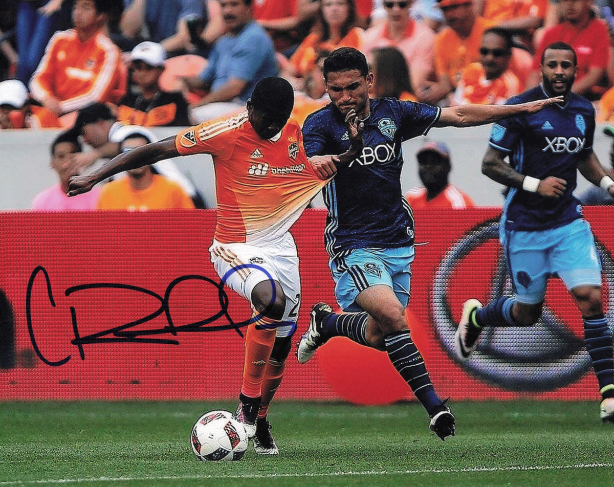 Cristian Roldan Autographed 8x10 Photo Seattle Sounders SKU #244421