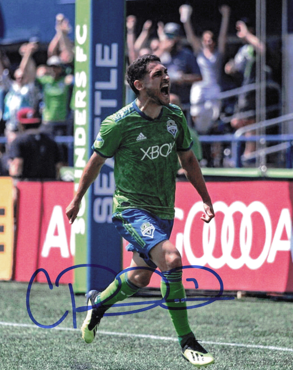 Cristian Roldan Autographed 8x10 Photo Seattle Sounders SKU #244430