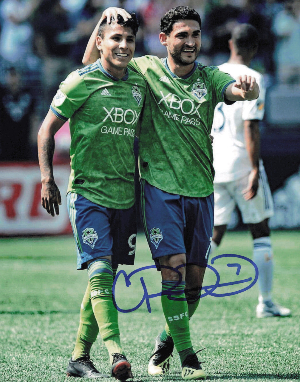 Cristian Roldan Autographed 8x10 Photo Seattle Sounders SKU #244431