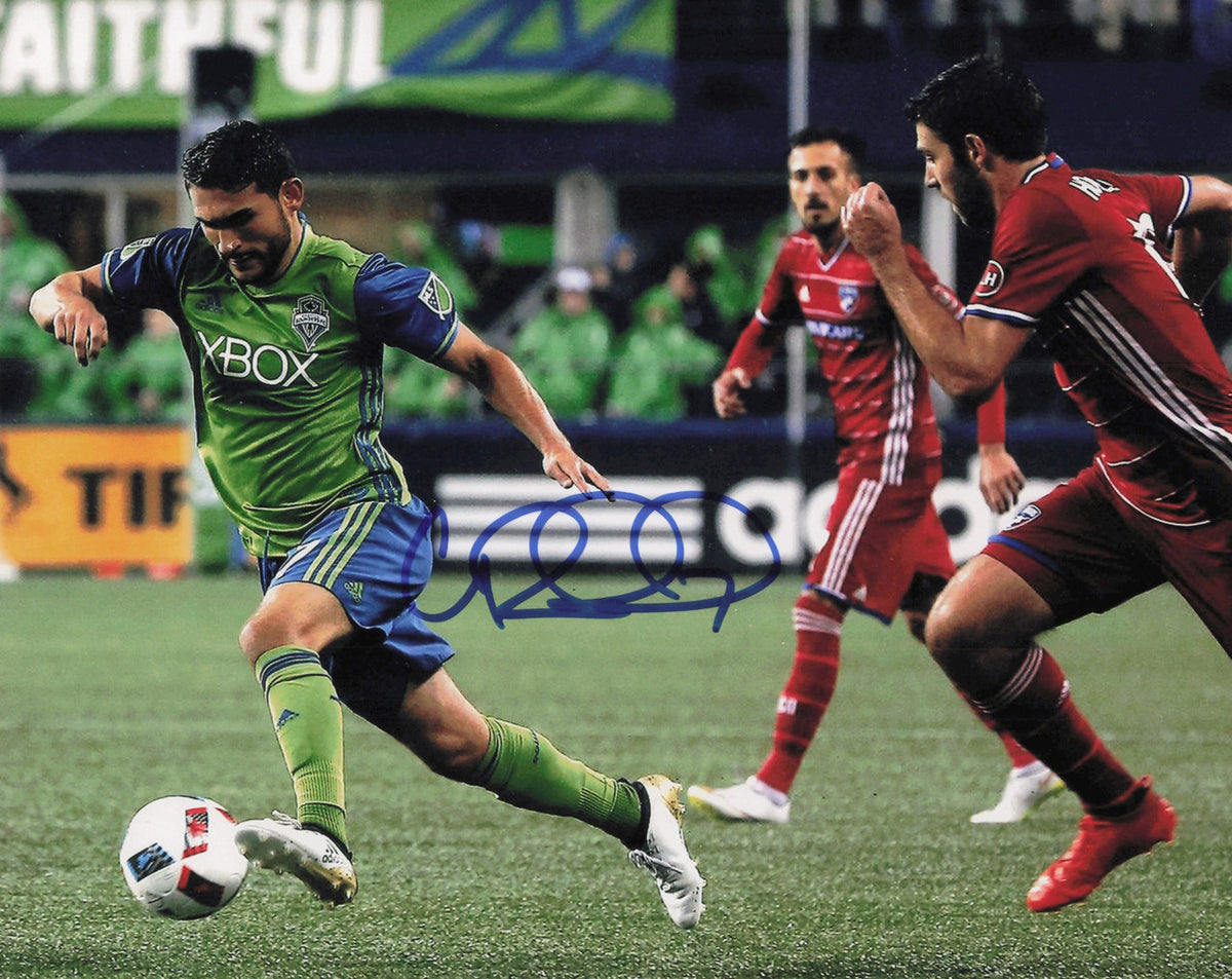 Cristian Roldan Autographed 8x10 Photo Seattle Sounders SKU #244441