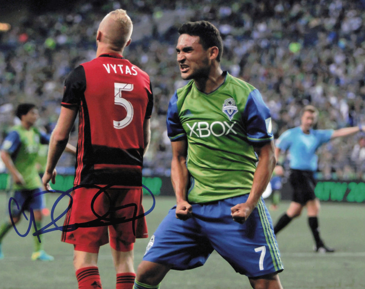 Cristian Roldan Autographed 8x10 Photo Seattle Sounders SKU #244444