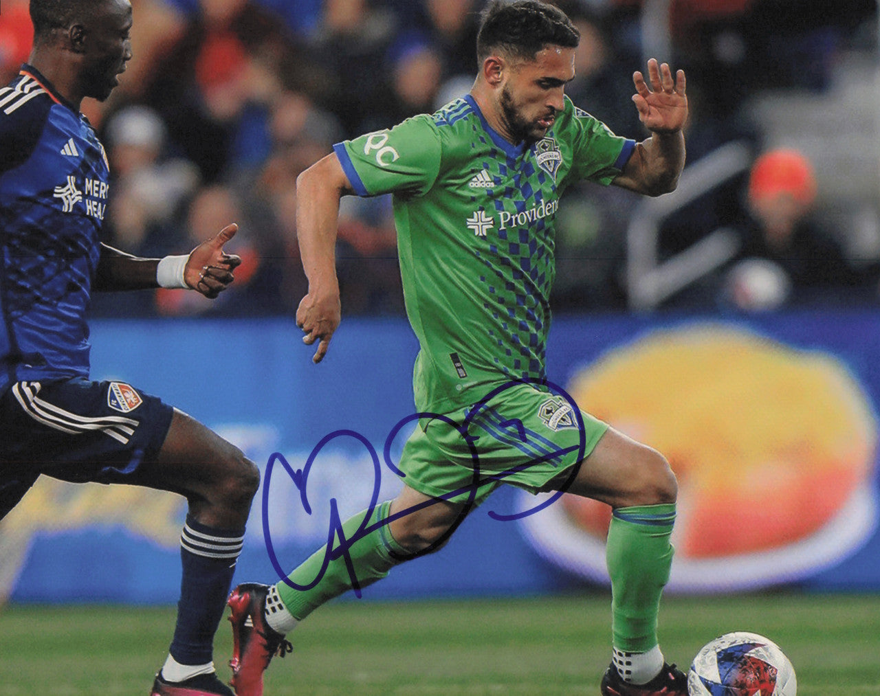 Cristian Roldan Autographed 8x10 Photo Seattle Sounders SKU #244465