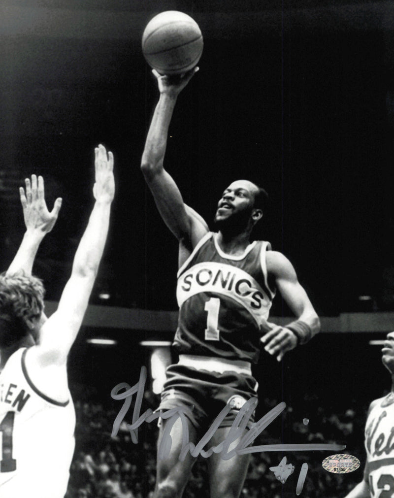 Gus Williams Autographed 8x10 Photo Seattle Supersonics MCS Holo #87359