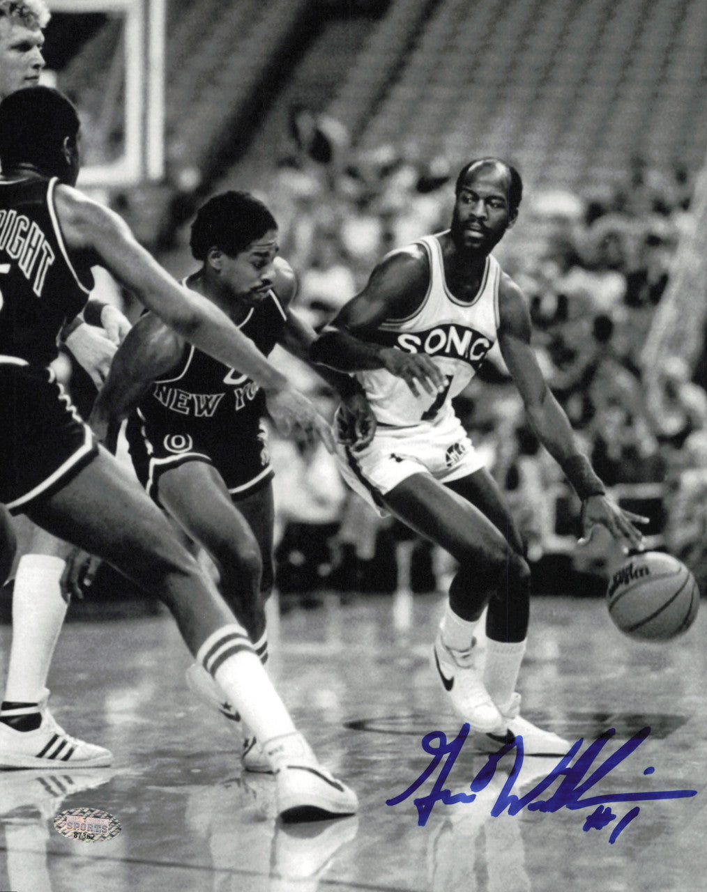 Gus Williams Autographed 8x10 Photo Seattle Supersonics MCS Holo #87362