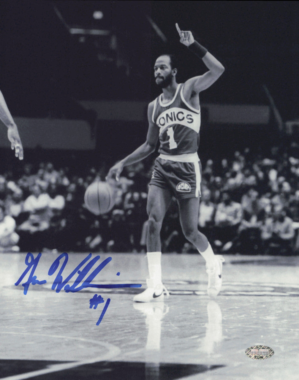 Gus Williams Autographed 8x10 Photo Seattle Supersonics MCS Holo #87366
