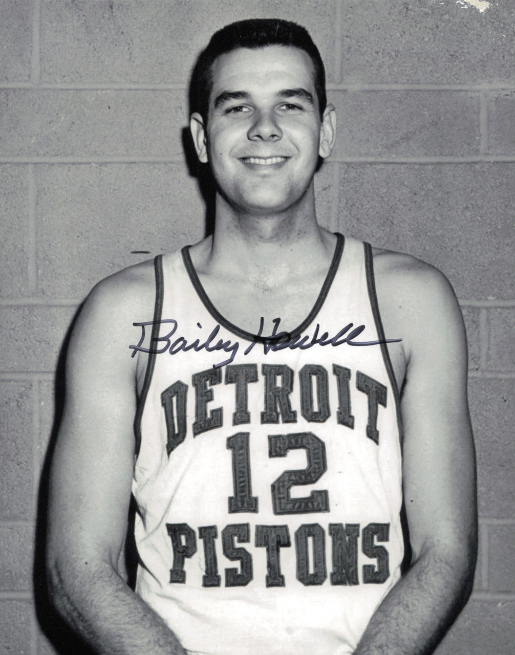 Bailey Howell Autographed 8x10 Photo Detroit Pistons SKU #244917