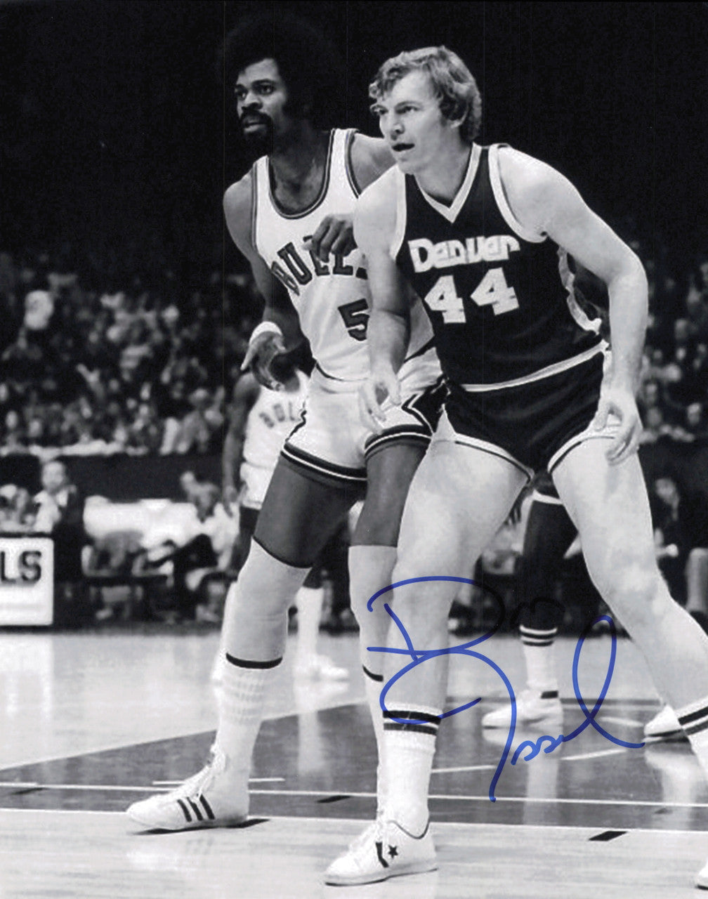 Dan Issel Autographed 8x10 Photo Denver Nuggets SKU #244945