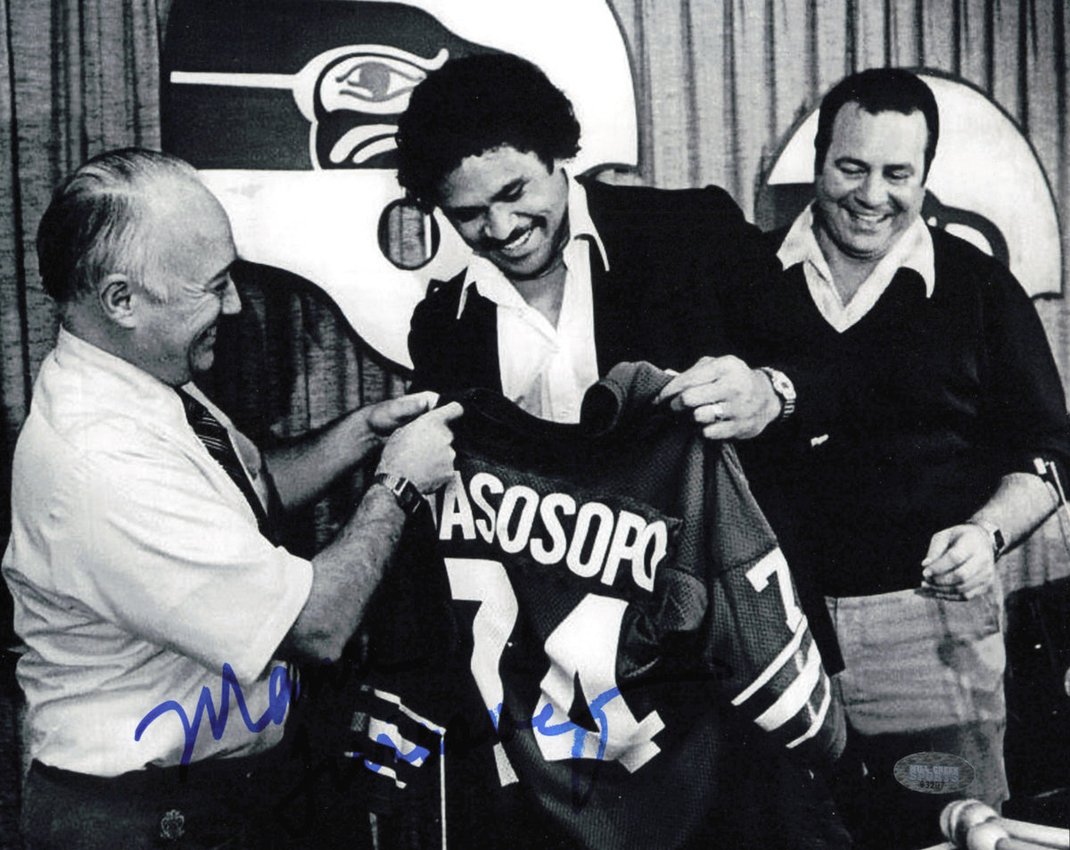 Manu Tuiasosopo Autographed 8x10 Photo Seattle Seahawks MCS Holo #63207