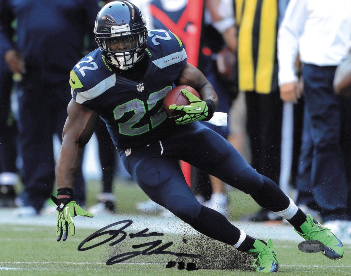Robert Turbin Autographed 8x10 Photo Seattle Seahawks MCS Holo #63357