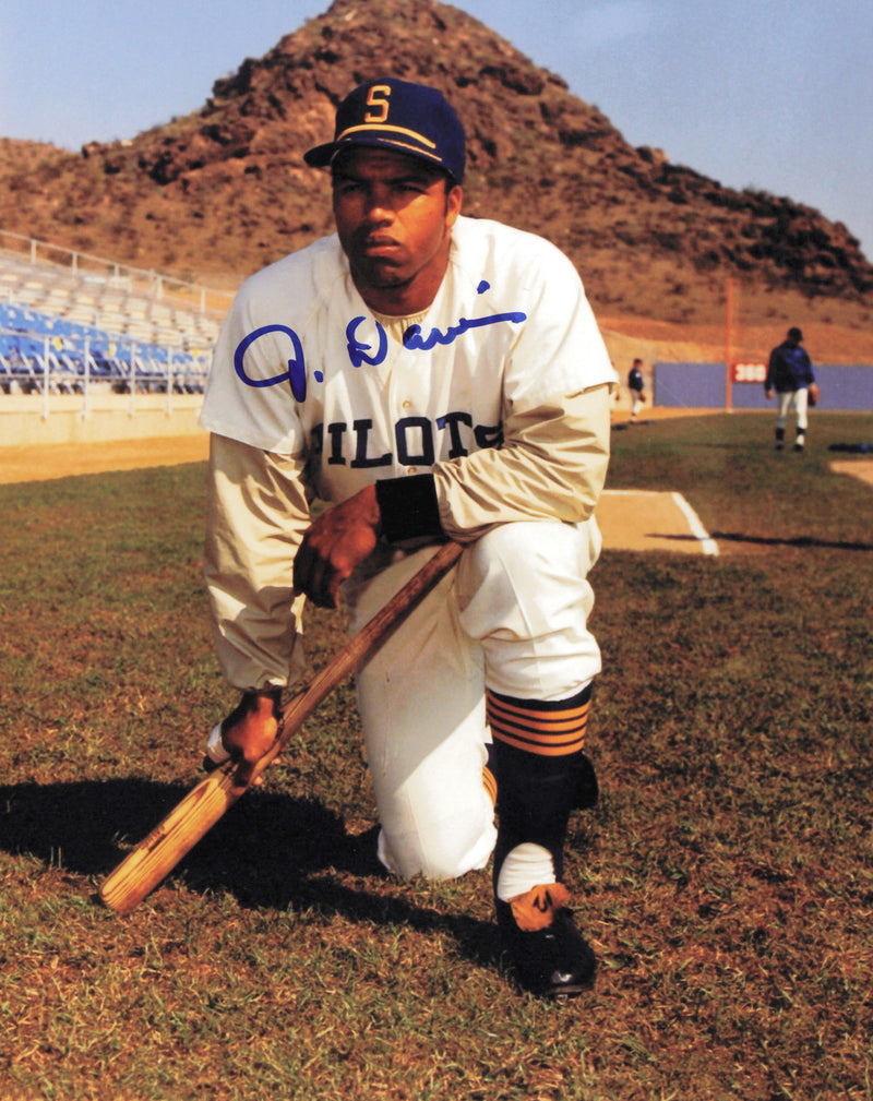 Tommy Davis Autographed 8x10 Photo Seattle Pilots SKU #245538