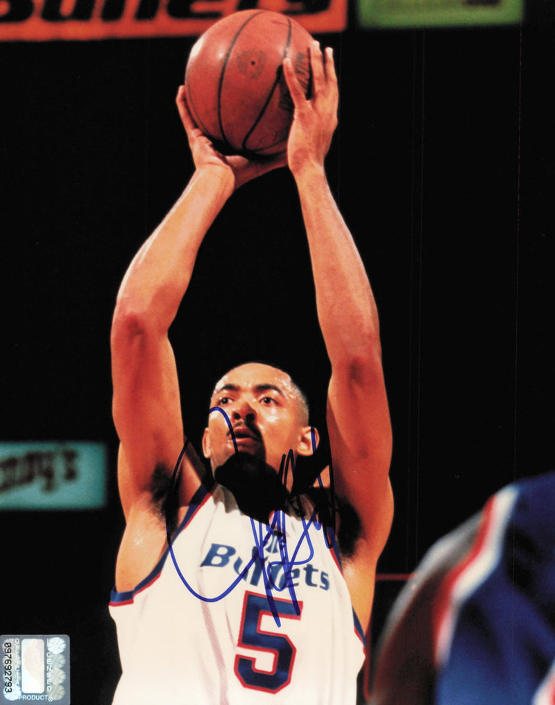 Juwan Howard Autographed 8x10 Photo Washington Bullets SKU #245621