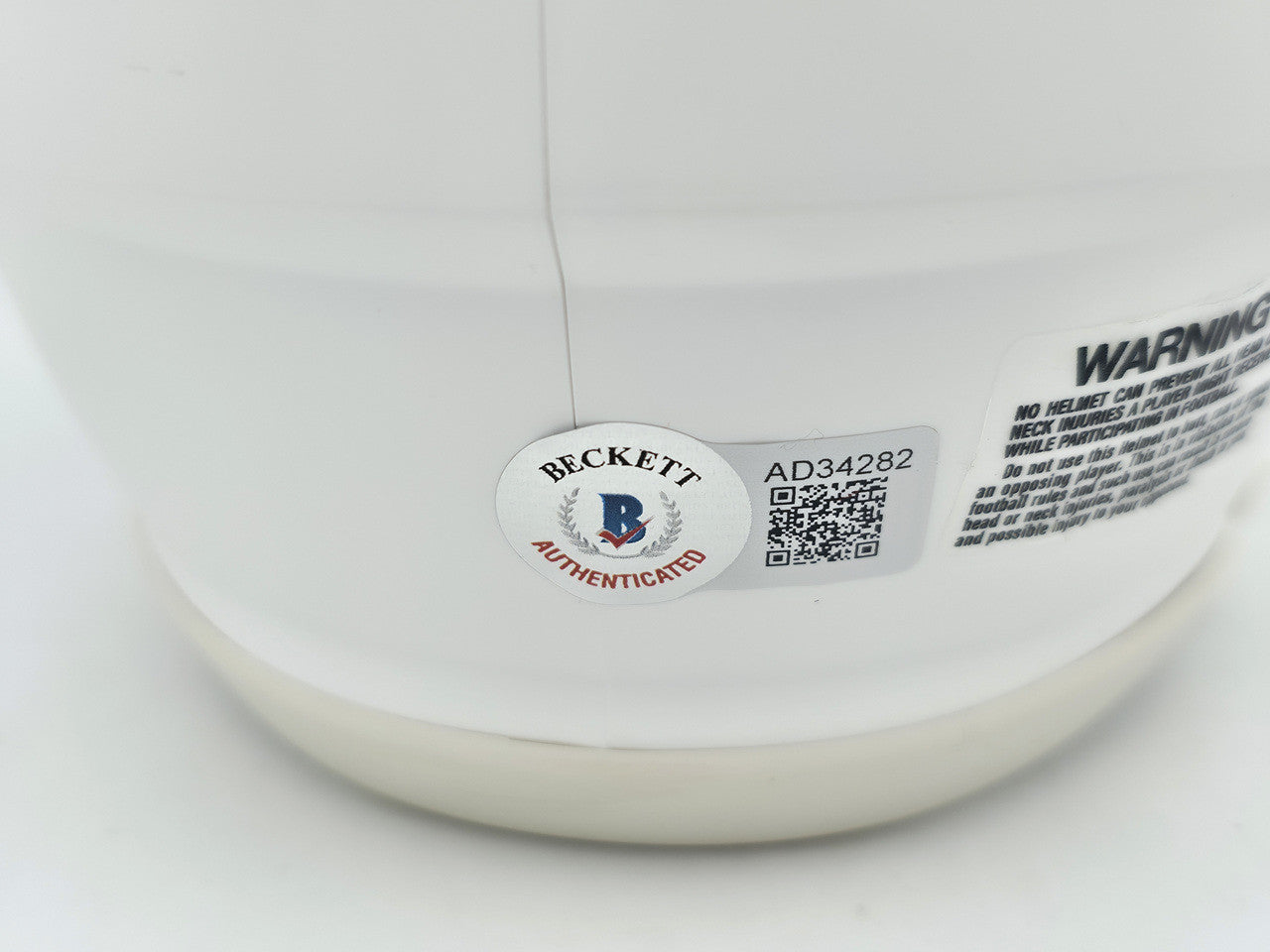 Chevy Chase Autographed Christmas Vacation White Speed Mini Helmet Beckett BAS QR Stock #243614