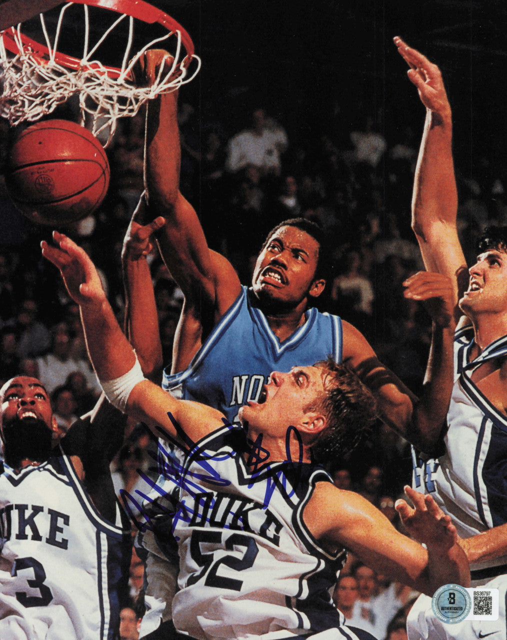 Rasheed Wallace Autographed 8x10 Photo North Carolina Tarheels Beckett BAS QR #BS36797