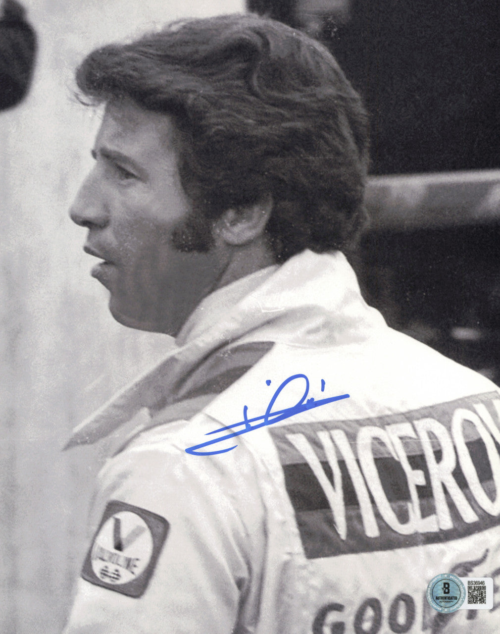 Mario Andretti Autographed 8x10 Photo Indy Car Beckett BAS QR #BS36946