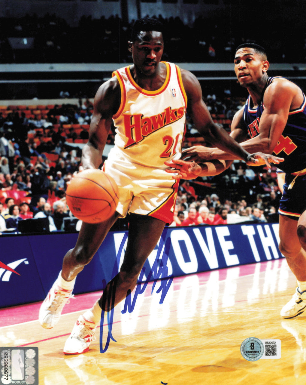Dominique Wilkins Autographed 8x10 Photo Atlanta Hawks Beckett BAS QR #BS12932