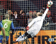 Stefan Frei Autographed 8x10 Photo Seattle Sounders Beckett BAS QR #BS36578