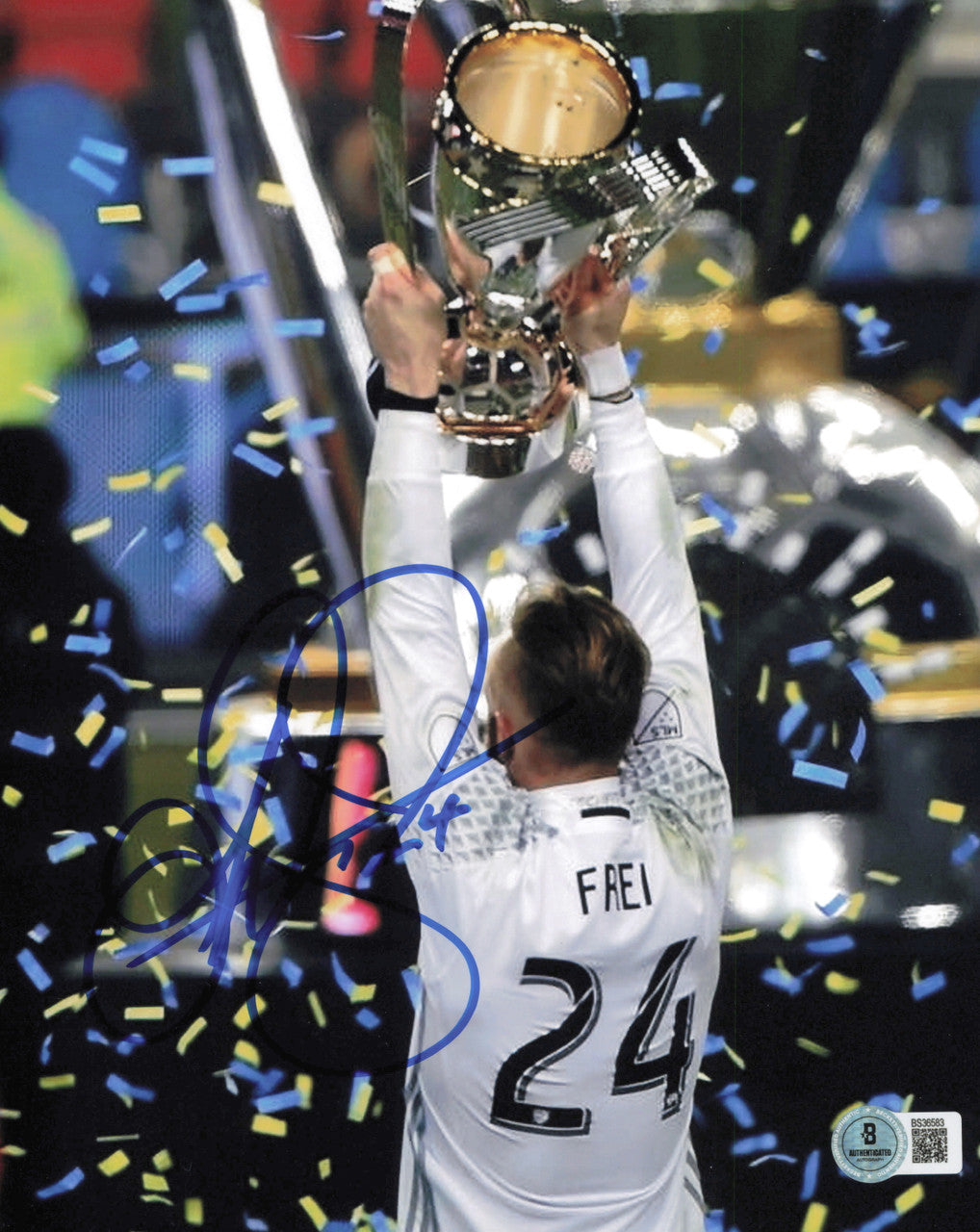 Stefan Frei Autographed 8x10 Photo Seattle Sounders Beckett BAS QR #BS36583