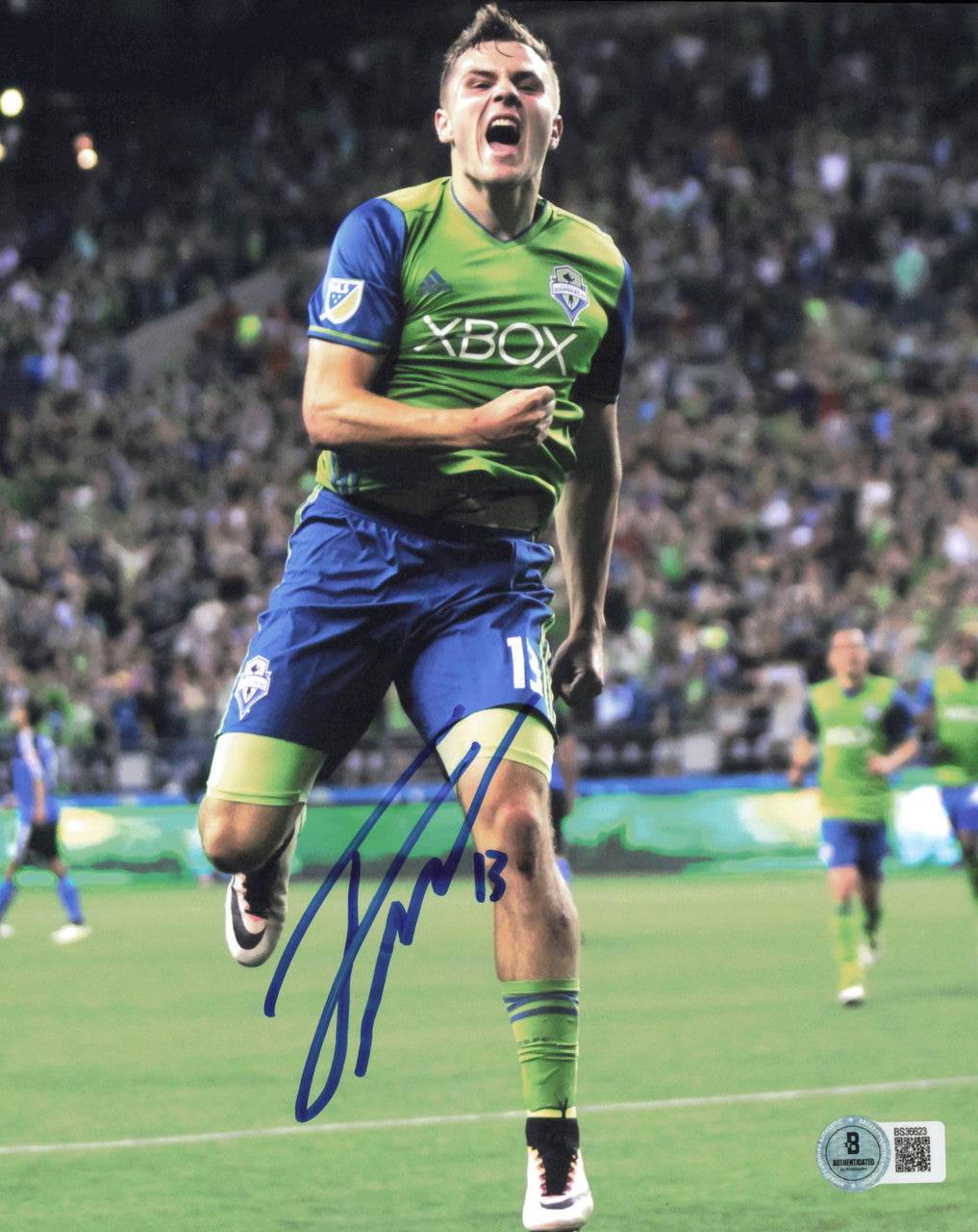 Jordan Morris Autographed 8x10 Photo Seattle Sounders Beckett BAS QR #BS36623