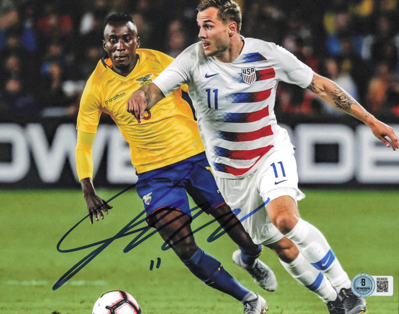 Jordan Morris Autographed 8x10 Photo Team USA Beckett BAS QR #BS36626