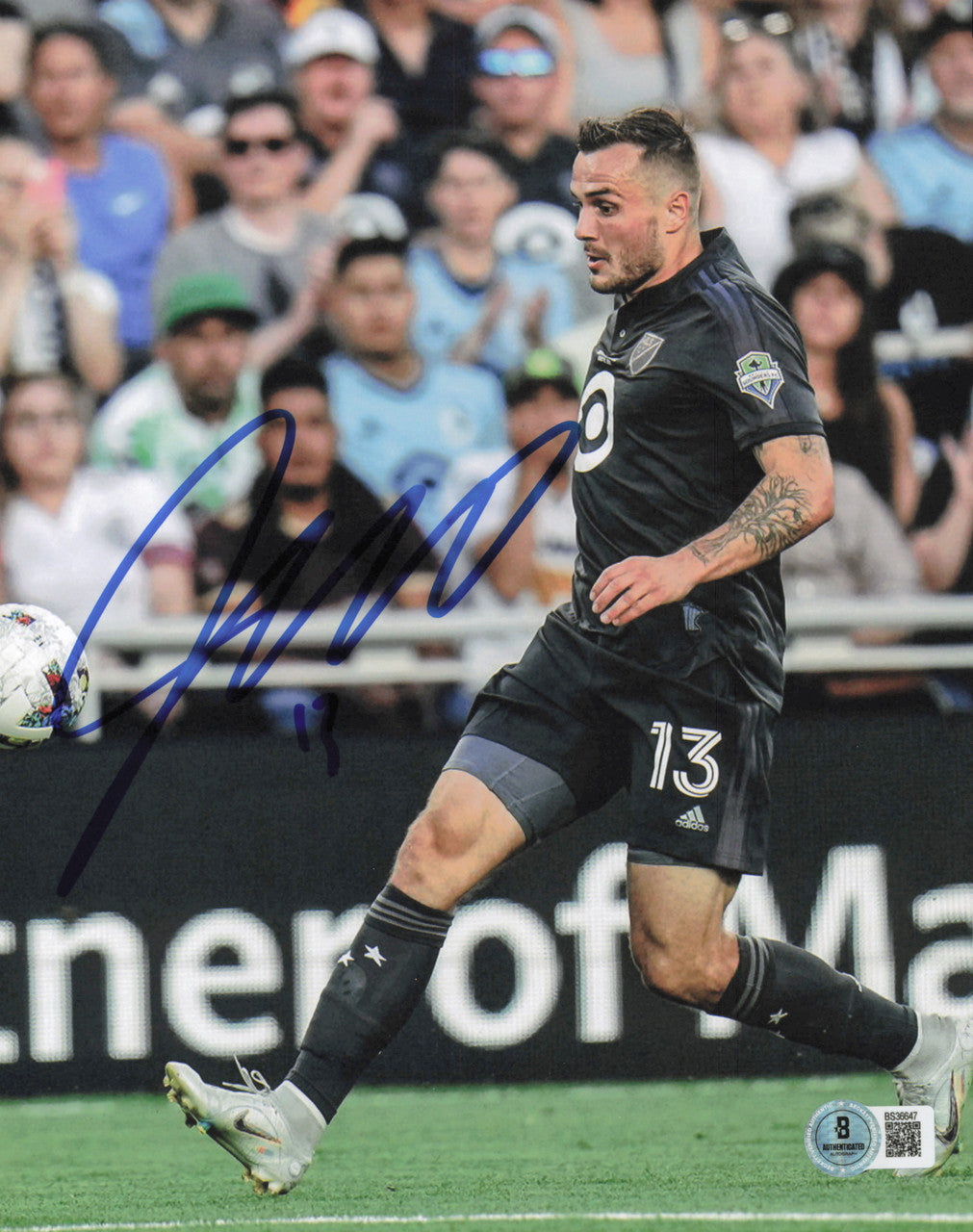 Jordan Morris Autographed 8x10 Photo Seattle Sounders Beckett BAS QR #BS36647