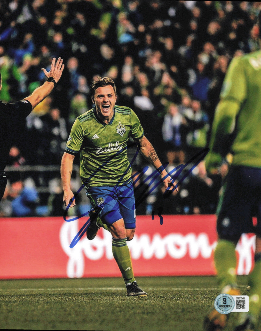 Jordan Morris Autographed 8x10 Photo Seattle Sounders Beckett BAS QR #BS36648