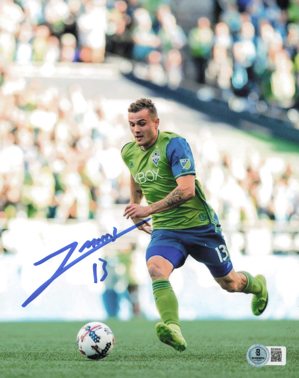 Jordan Morris Autographed 8x10 Photo Seattle Sounders Beckett BAS QR #BS36656