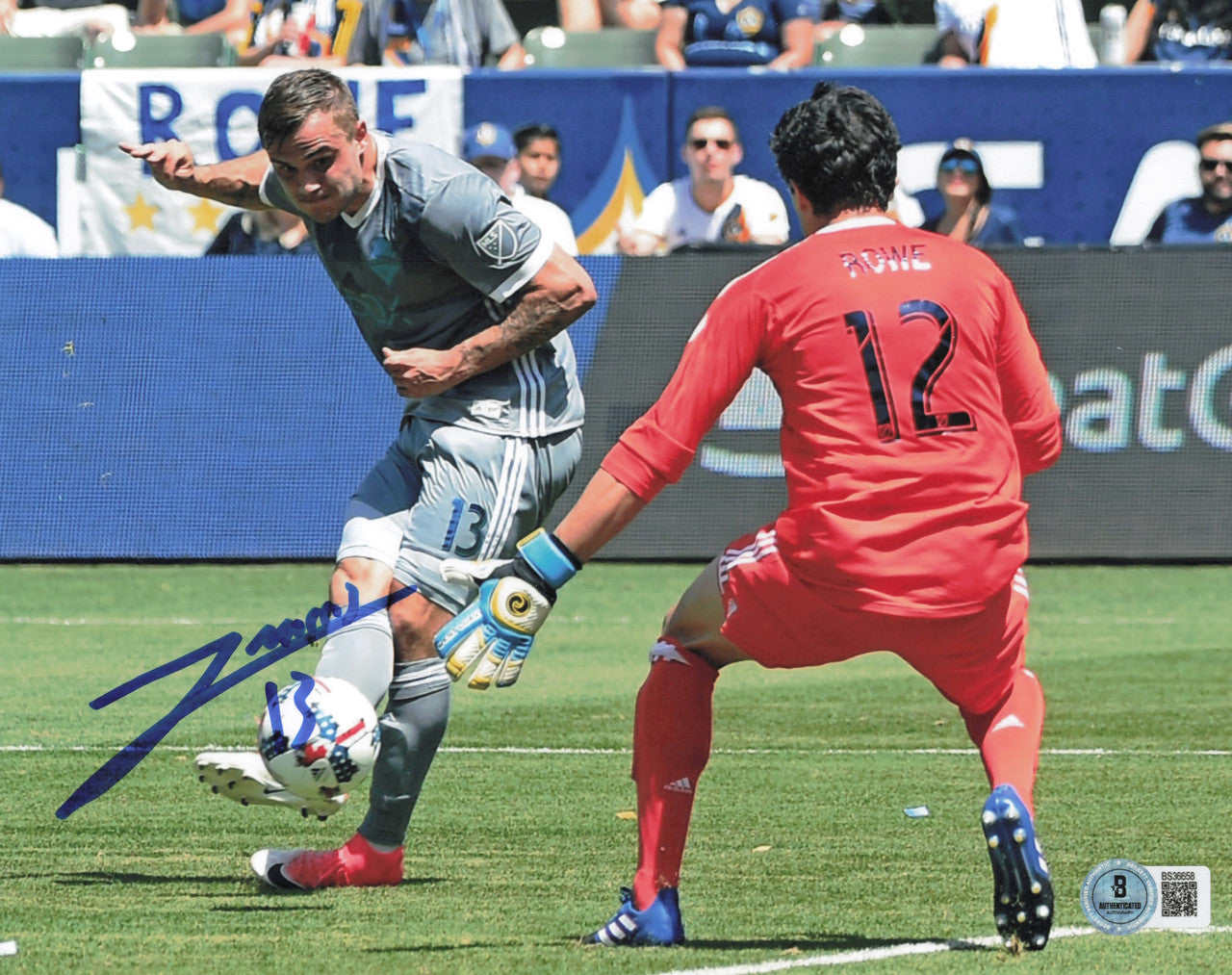 Jordan Morris Autographed 8x10 Photo Seattle Sounders Beckett BAS QR #BS36658