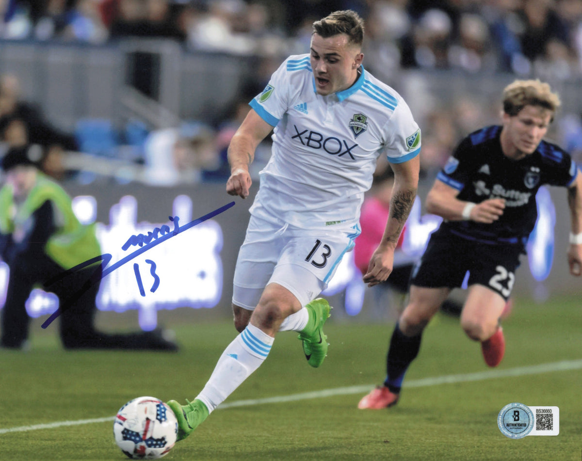 Jordan Morris Autographed 8x10 Photo Seattle Sounders Beckett BAS QR #BS36660