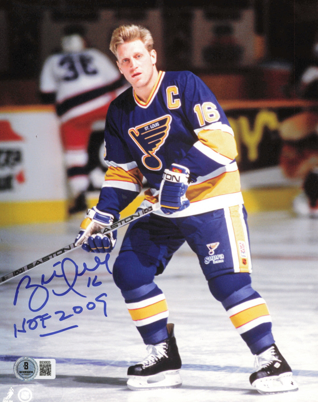 Brett Hull Autographed 8x10 Photo St. Louis Blues "HOF 2009" Beckett BAS QR #BS30620