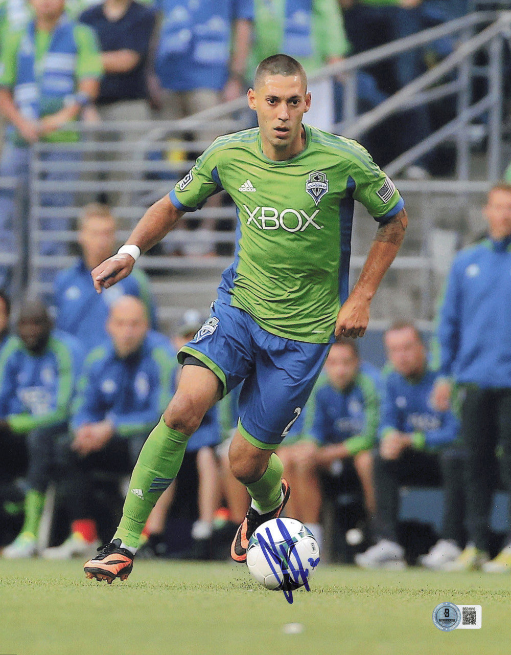 Clint Dempsey Autographed 11x14 Photo Seattle Sounders Beckett BAS QR #BS31916