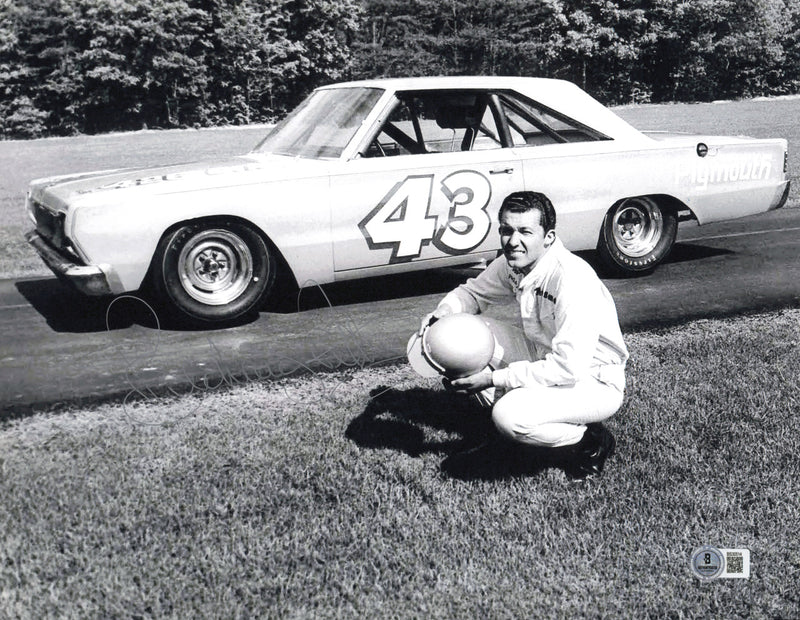 Richard Petty Autographed 11x14 Photo Nascar Beckett BAS QR #BS30514