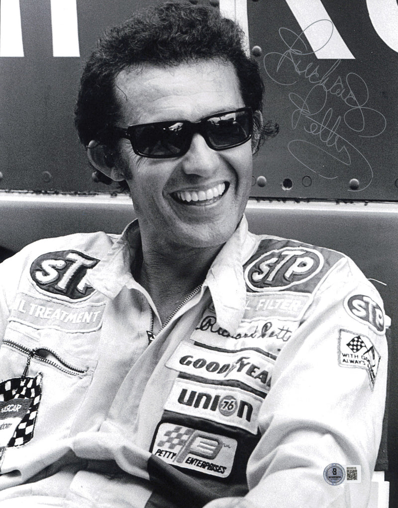 Richard Petty Autographed 11x14 Photo Nascar Beckett BAS QR #BS30516