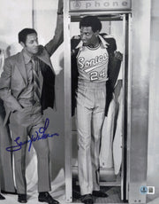 Lenny Wilkens Autographed 11x14 Photo Seattle Supersonics Beckett BAS QR #SB30694