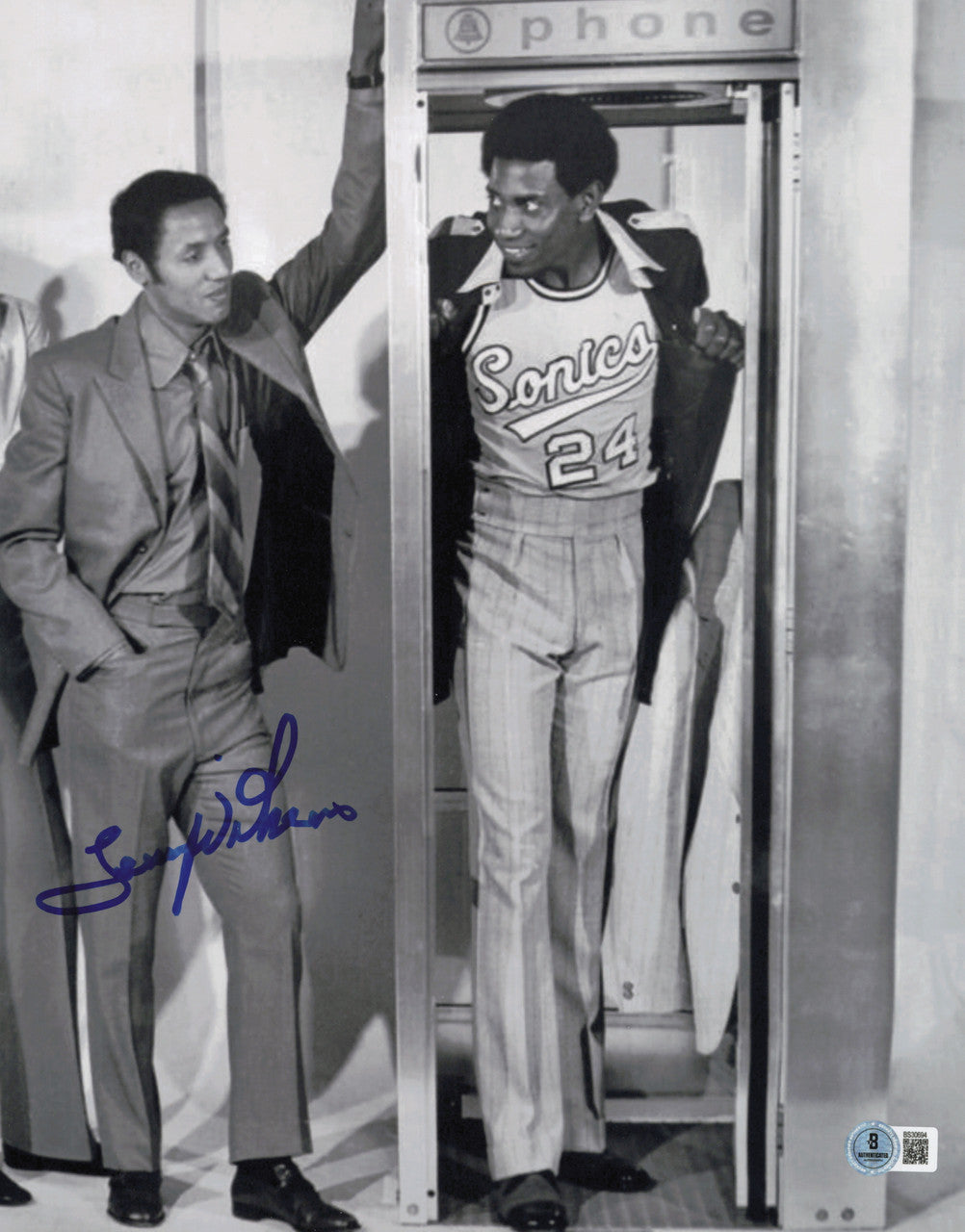 Lenny Wilkens Autographed 11x14 Photo Seattle Supersonics Beckett BAS QR #SB30694
