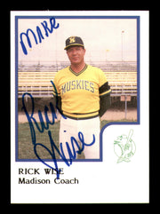 Rick Wise Autographed 1986 ProCards Card Madison Muskies "Mark" SKU #248333