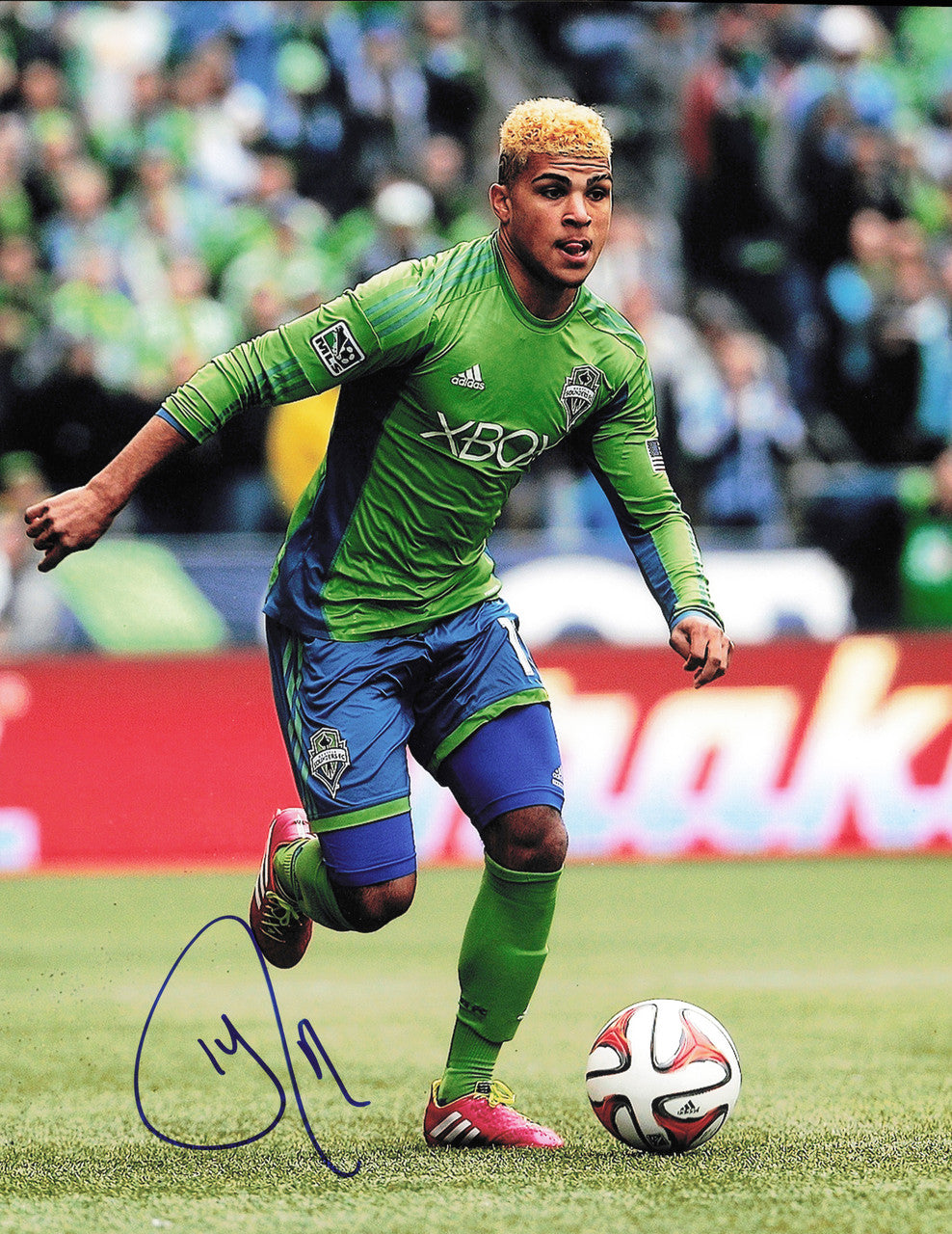 DeAndre Yedlin Autographed 11x14 Photo Seattle Sounders SKU #244002