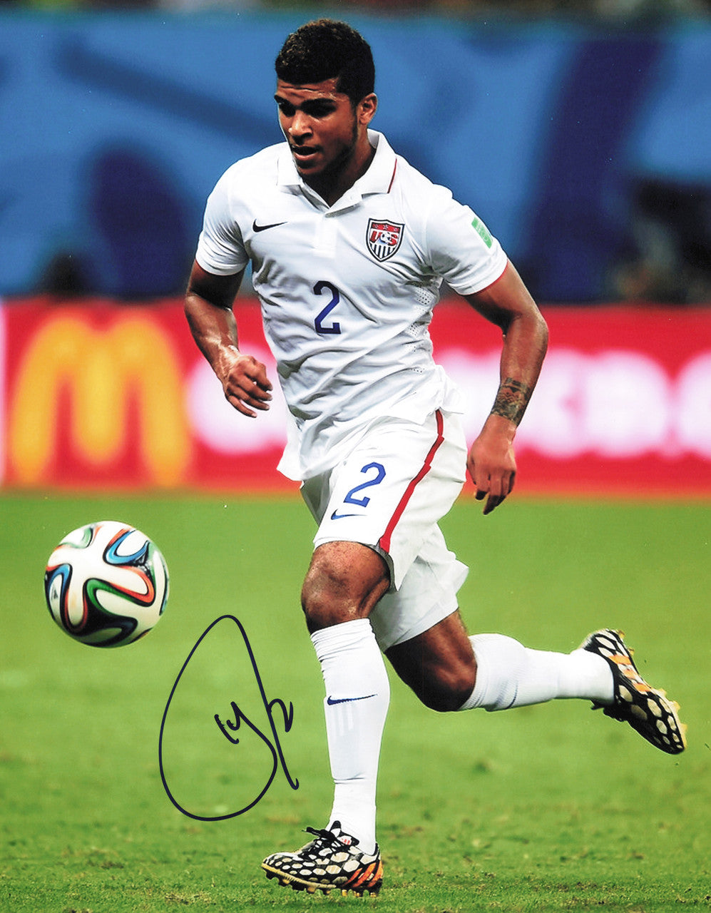 DeAndre Yedlin Autographed 11x14 Photo Seattle Sounders SKU #244003