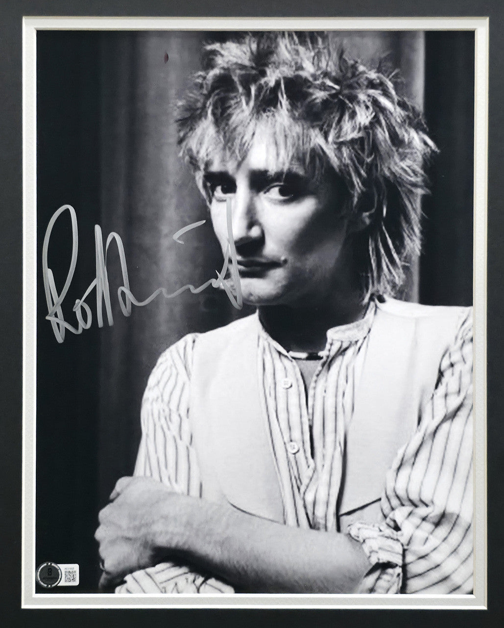 Rod Stewart Autographed Framed 11x14 Photo Beckett BAS #AE31835