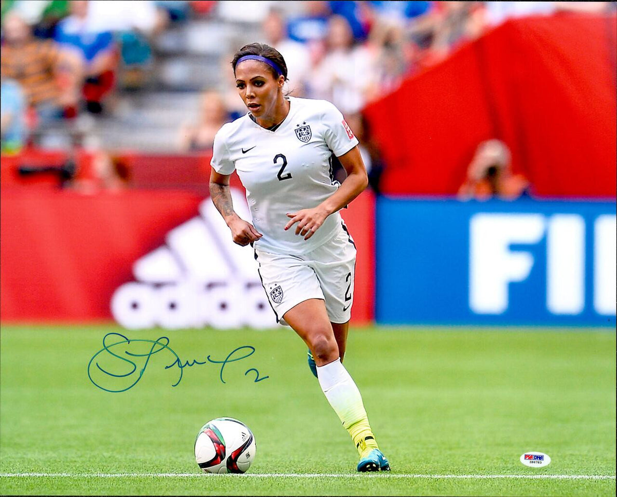 Sydney Leroux Autographed 16x20 Photo Team USA (Smudged) PSA/DNA #Z86783
