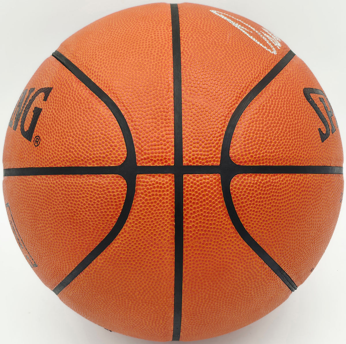 Oscar Robertson Autographed Spalding NBA Leather Game Basketball Milwaukee Bucks Beckett BAS QR #BS30429