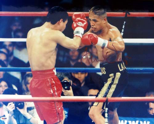 Fernando Vargas Autographed 16x20 Photo PSA/DNA #T14868