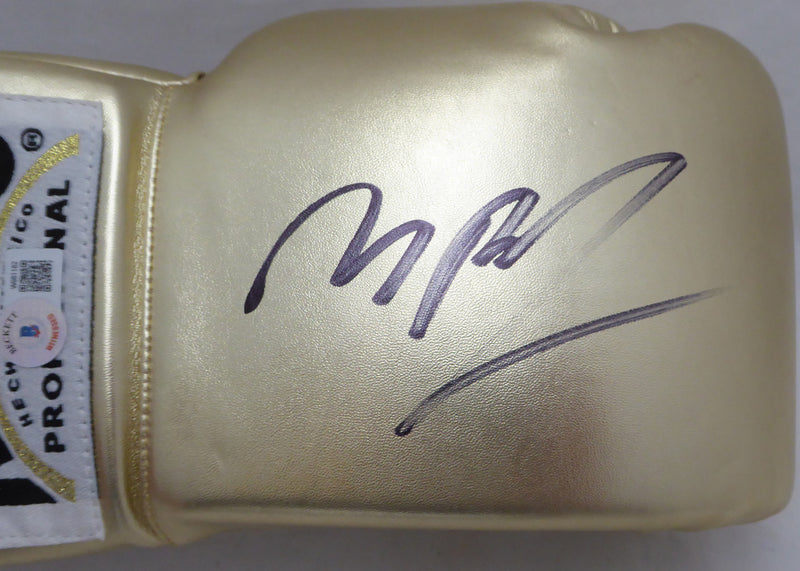 Michael B. Jordan Autographed Gold Reyes Boxing Glove Creed Beckett BAS QR #W981182