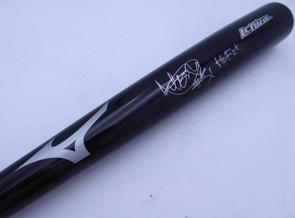 Ichiro Suzuki Autographed Mizuno Player Model Bat Seattle Mariners "HOF 25" (Smudged) Beckett BAS QR #2W517071