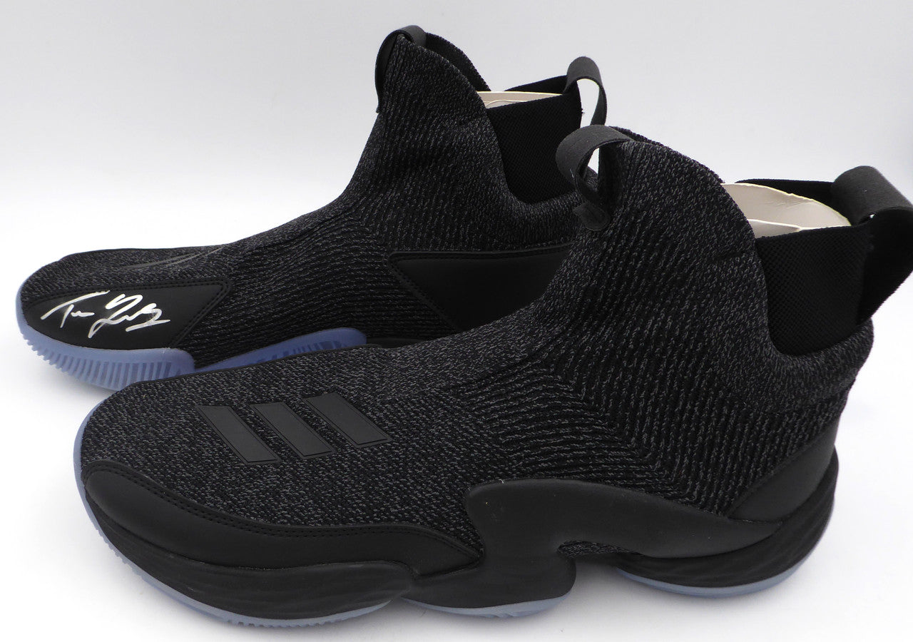 Trae Young Autographed Black Adidas Shoe Atlanta Hawks Light Strike Size 12.5 (Smudged) Beckett BAS QR #BL93437
