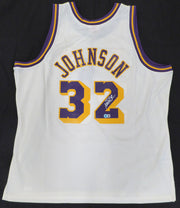 Los Angeles Lakers Magic Johnson Autographed White Mitchell & Ness Jersey (Smudged) Beckett BAS QR #4W062623
