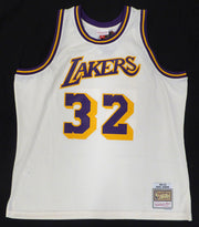 Los Angeles Lakers Magic Johnson Autographed White Mitchell & Ness Jersey (Smudged) Beckett BAS QR #4W062623